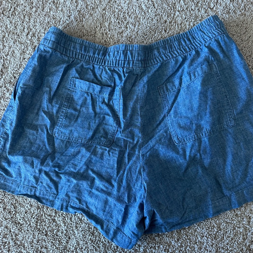 Gap denim style draw string shorts